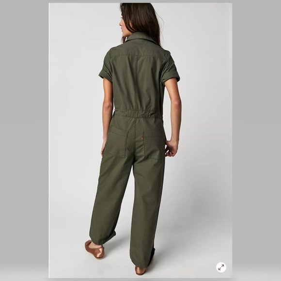 Levi's Short Sleeve Boilersuit Free People Army Green NWT - Picture 2 of 15